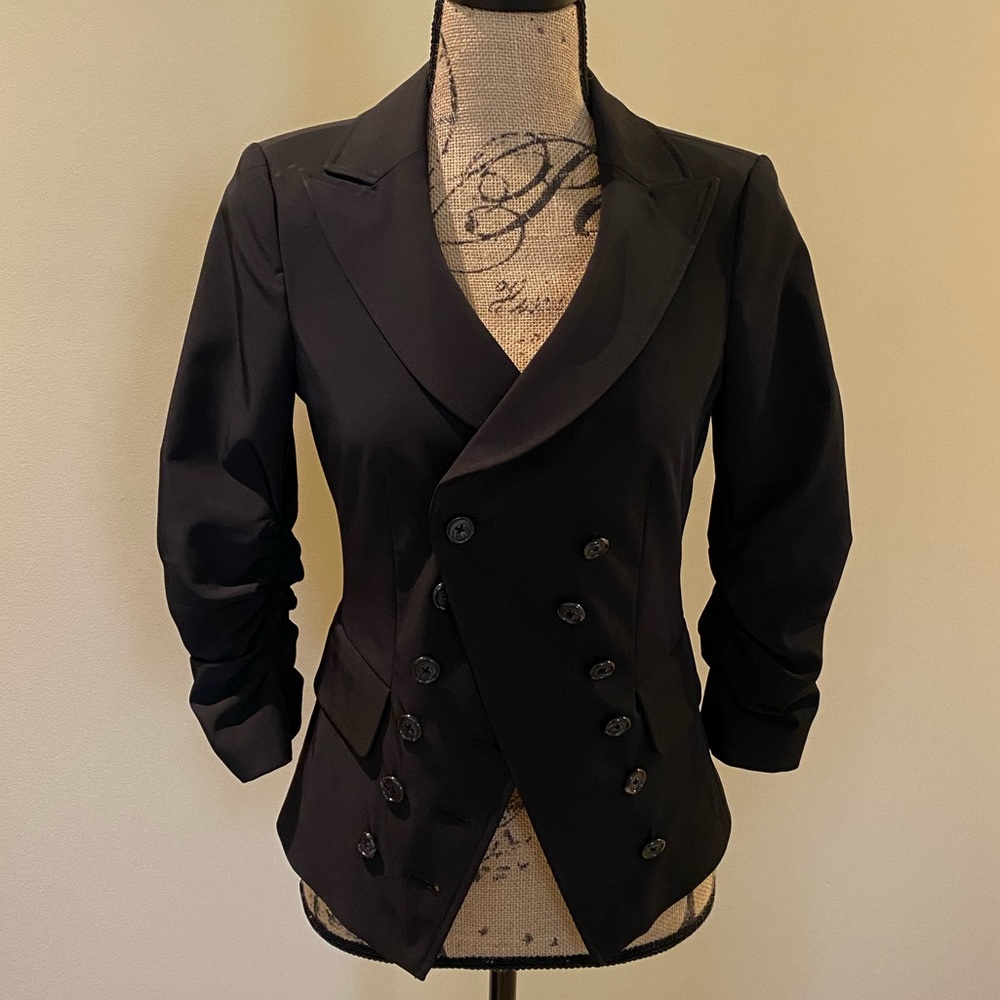 Elizabeth and James Blazer Ruched Sleeves